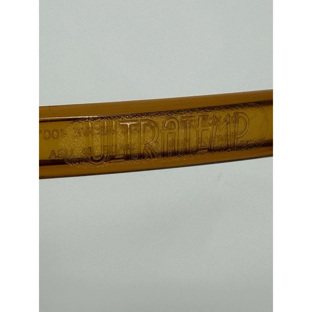 RARE 2 Vintage Ultratemp Slotted Amber Spatula Serrated Edge Made USA Retro